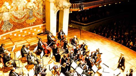  Classical Music: A Very Short Introduction - An Ode to Orchestral Brilliance and the Symphony of Knowledge